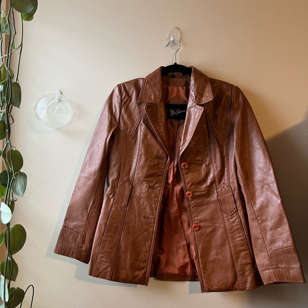 Vintage 100% leather jacket - Miss Simone